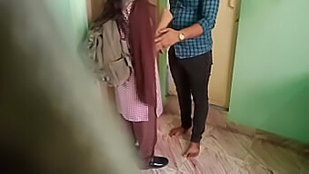 Indian Housewife And Students Engage In Mms Sex Tape